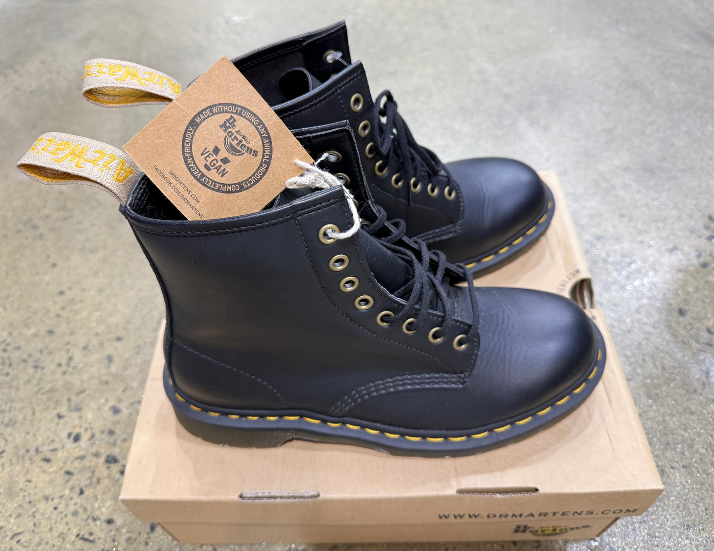 Authentic Dr. Martens 40% OFF