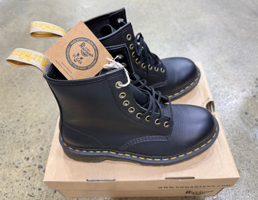 Authentic Dr. Martens 40% OFF